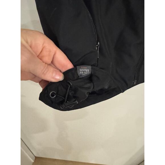 Storm Creek Women’s Discoverer 100 GSM Insulated Smooth Face Vest – Size M NWT - Picture 7 of 9